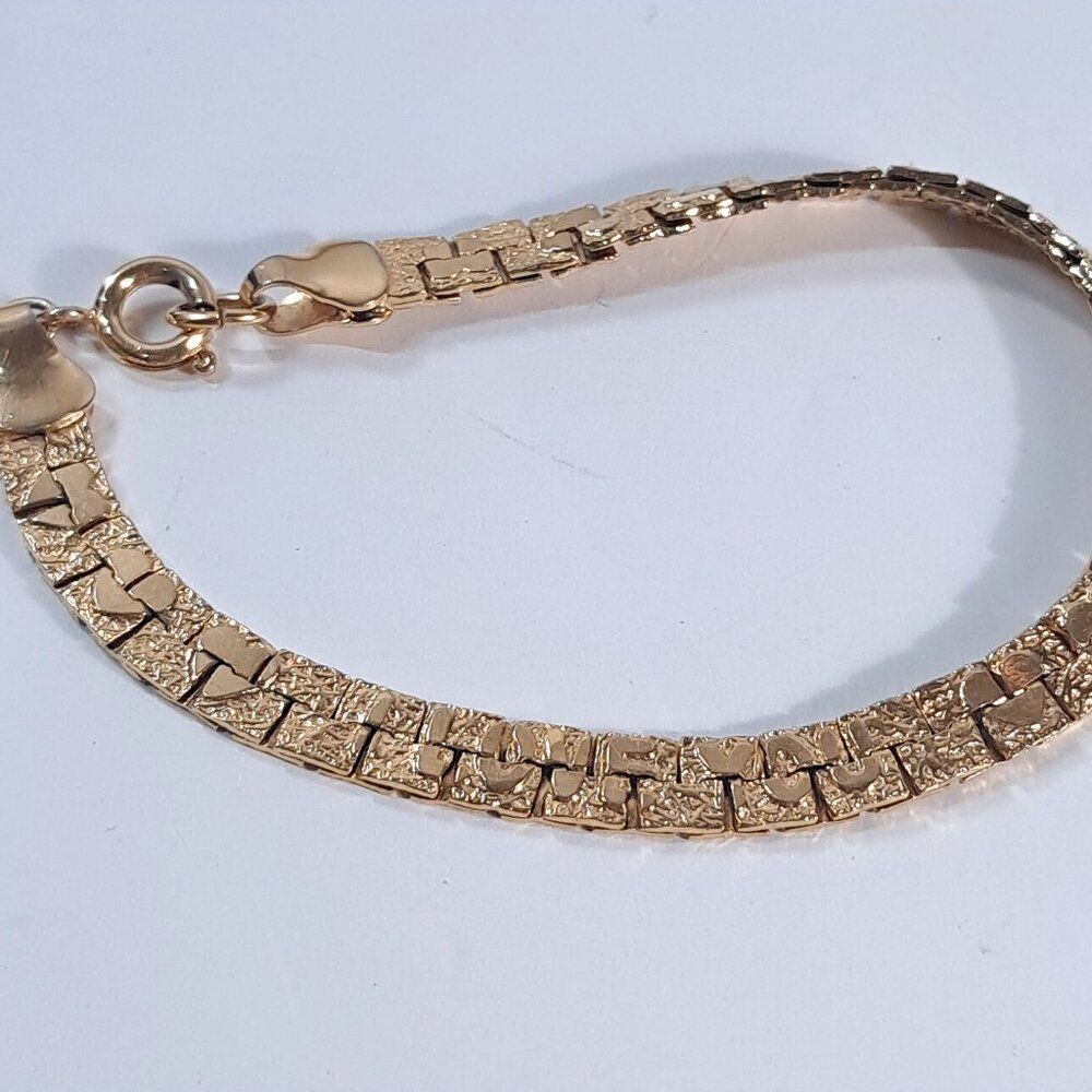 I Love You‎ Bracelet Gold tone Hearts Nugget Style womens girls reversible Avon